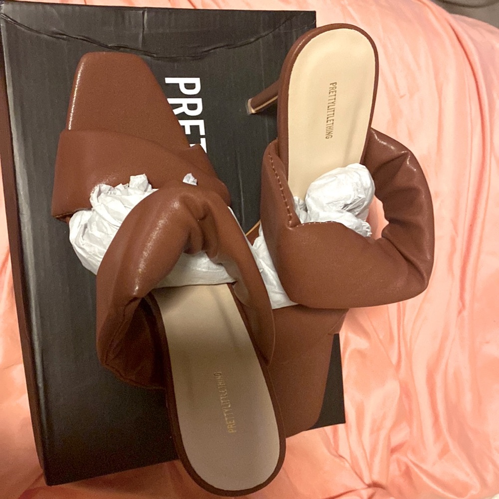Brand new never worn chocolate sandal heel